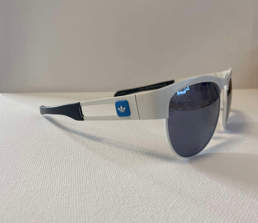 Adidas Biało-Niebieskie Sportowe Okulary Przeciwsłoneczne